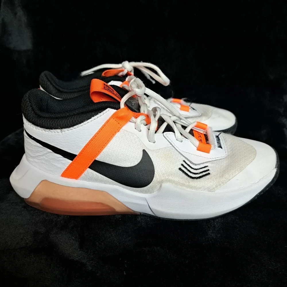 Nike Air Zoom Crossover GS Basketball Shoes White/Black/Orange Youth 6.5